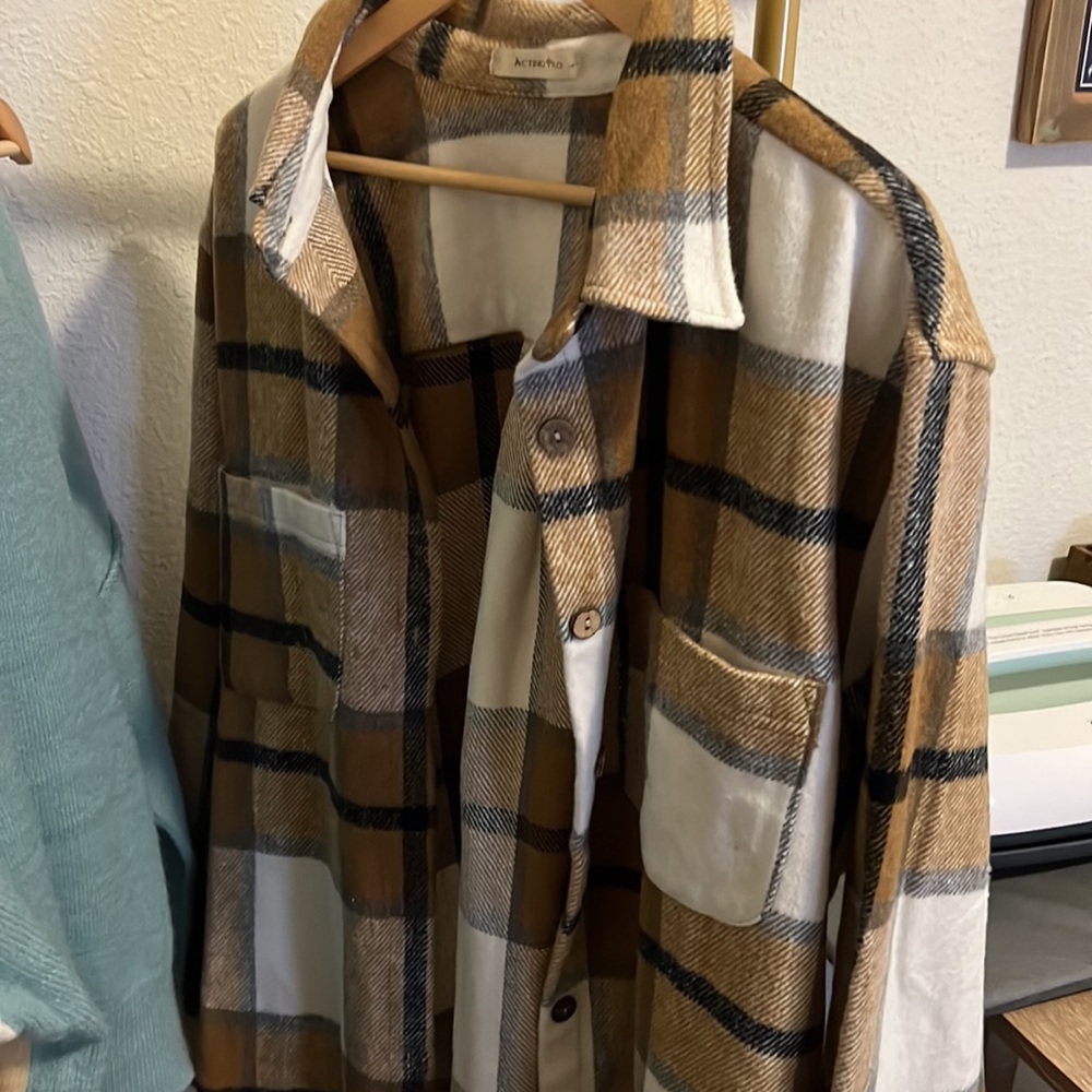 Plaid Shacket - Picture 6 of 6